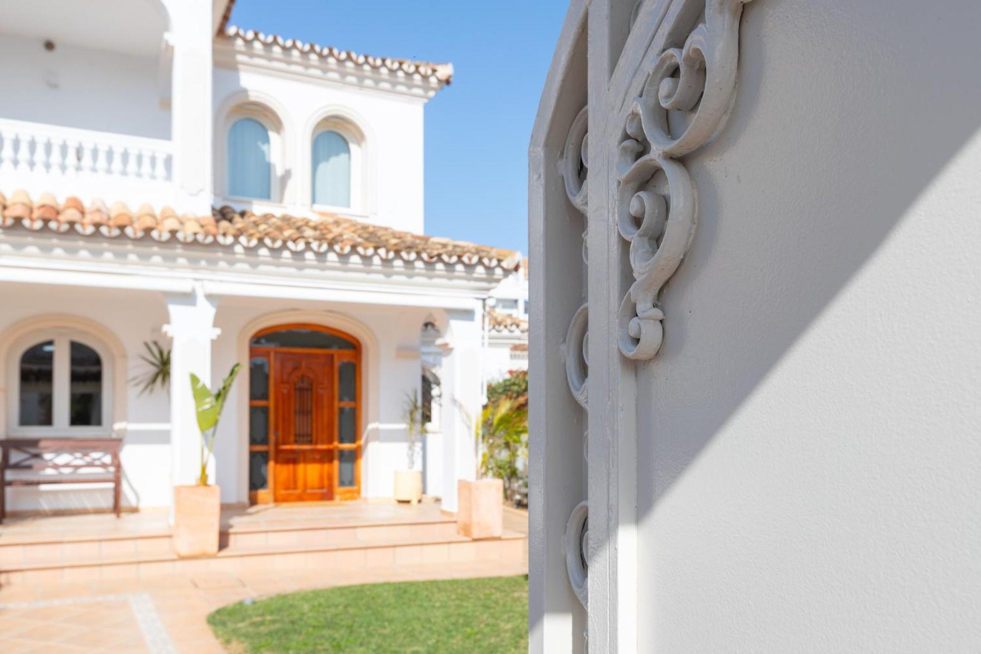 La Casita Del Mar Villa ตอร์เรโมลิโนส ภายนอก รูปภาพ